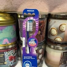 Load image into Gallery viewer, Oral-B
