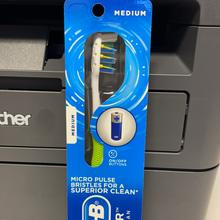 Load image into Gallery viewer, Oral-B
