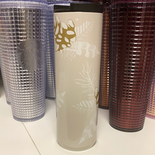 Cargar imagen en el visor de la galería, Starbucks Holiday 2020 Stainless Insulated Pinecone Tumbler 16oz
