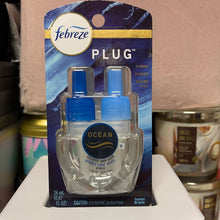 Load image into Gallery viewer, Febreze
