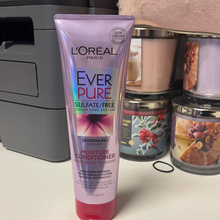 Load image into Gallery viewer, L’Oréal Ever Pure
