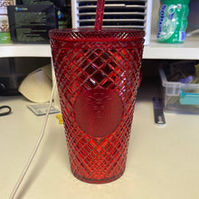 画像をギャラリービューアに読み込む, Starbucks NEW Holiday 2022 Limited Ruby Maroon Dark Berry Tumbler 16 oz (NEW 2022)
