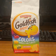 將圖片載入圖庫檢視器 Goldfish Baked Snack Crackers - Colors Cheddar
