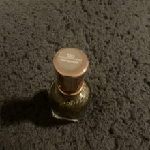 画像をギャラリービューアに読み込む, Sally Hansen
