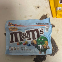 將圖片載入圖庫檢視器 M&amp;M
