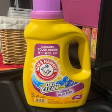 Load image into Gallery viewer, Arm &amp; Hammer
