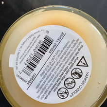 Load image into Gallery viewer, Yankee Candle

