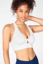 画像をギャラリービューアに読み込む, Fabletics
