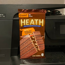 Load image into Gallery viewer, Hersheys Giant 16pieces
